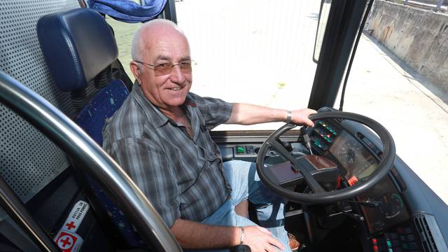 'Naši autobusi su ispravni! Ja sam mehaničar, znam što valja'