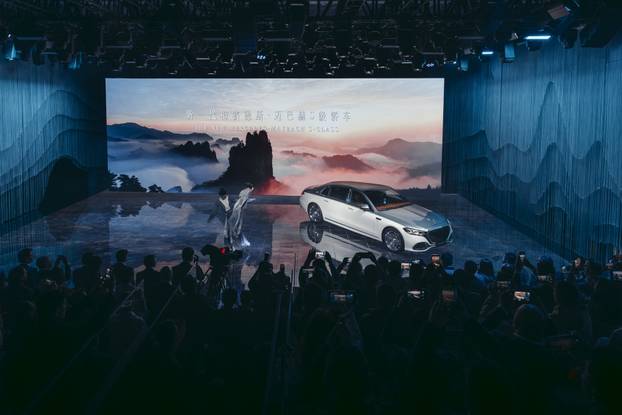 Die neue Mercedes-Maybach S-Klasse: die Essenz wahrer KlasseThe new Mercedes-Maybach S-Class: True class runs deep