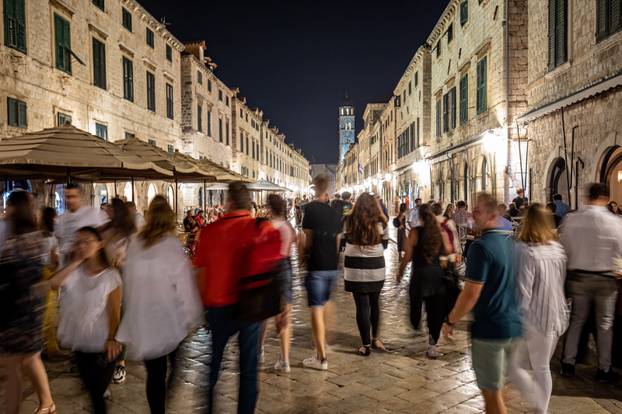 Dubrovnik u večernjim satima