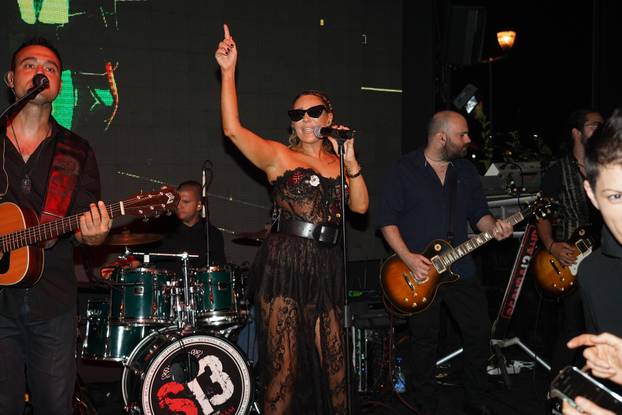 Beograd: Nastup Ane Nikolić u restoranu Nacionalna klasa