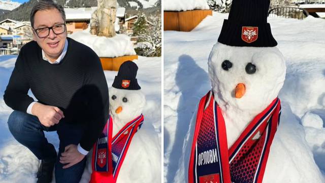 'Ovo je najljepši snješko ovdje, ima šal i kapu Srbije': Vučić se iz Davosa pohvalio snjegovićem...