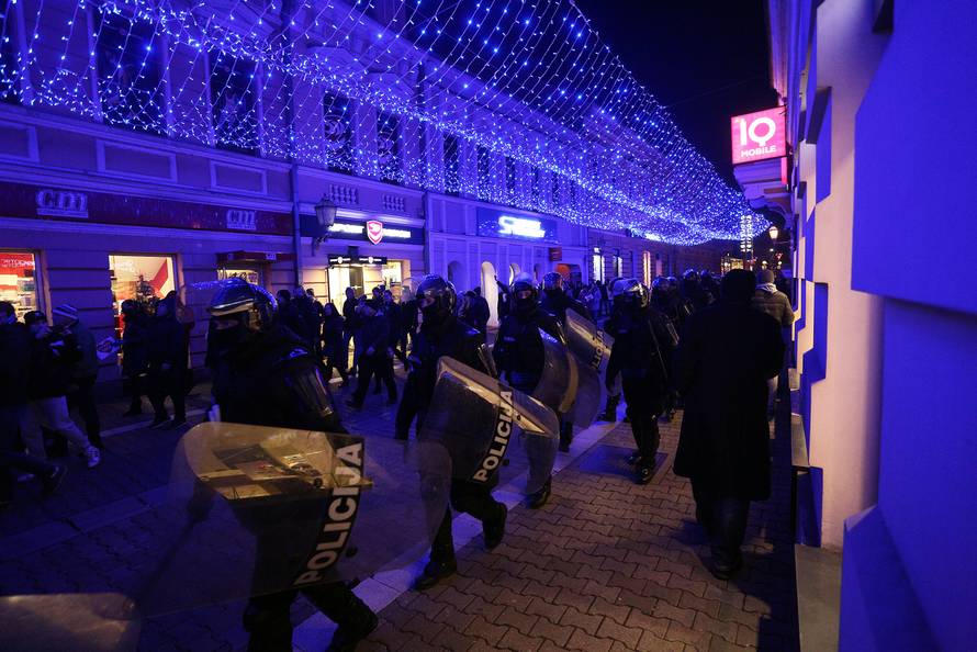 Prosvjed ponovno u četvrtak: 'Hvala vam u ime moga sina...'