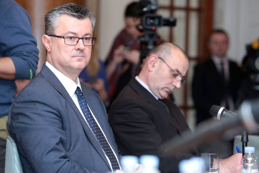 Stazić: Planirate li prosvjede? Medved: Vjerojatno će ih biti
