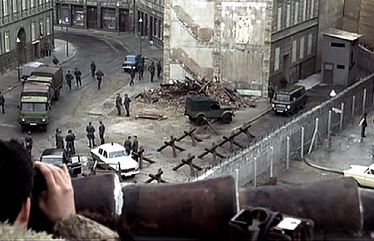 Prije 60 godina počeo se graditi  Berlinski zid. Mnogi koji su ga željeli prijeći -  ustrijeljeni su...