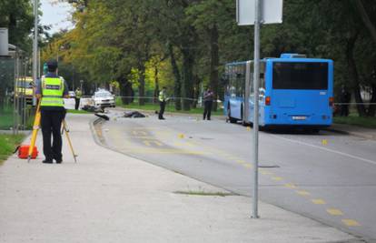 Zagreb: Motociklist poginuo u sudaru s autobusom ZET-a