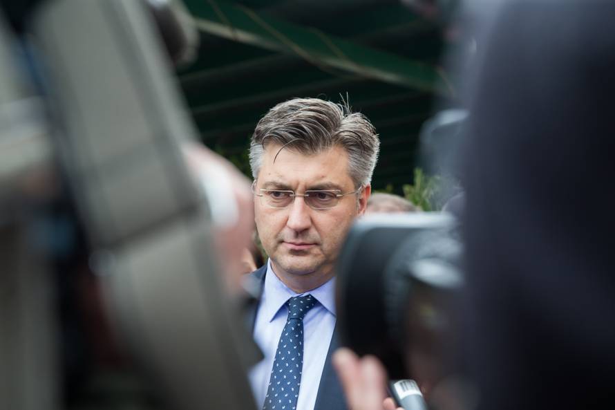 Andrej Plenković: HDZ protiv revizije Vatikanskih ugovora