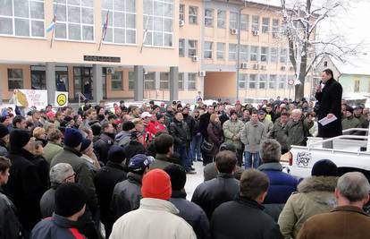 Proizvođači duhana traže da im se isplate poticaji