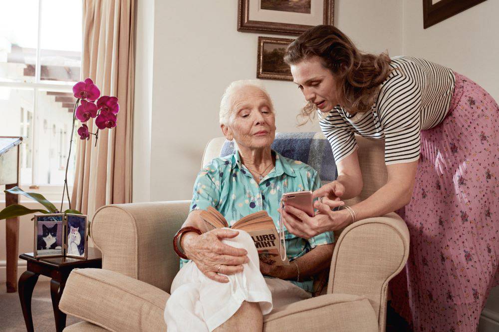 Brinete li o starijoj osobi, donosimo savjete koji vam mogu pomoći u životu