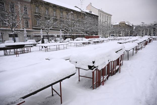 Zagreb: Britanski trg pod snijegom