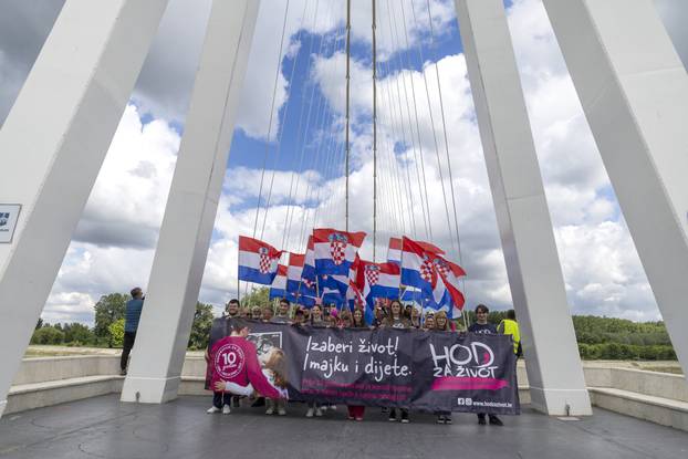 Osijek: Održan je  Hod za život