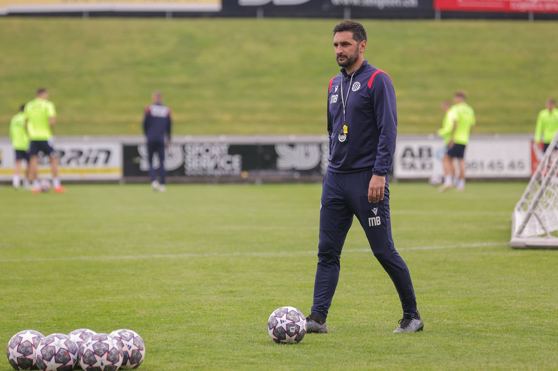 Nyon: Trening mladih nogometaša HNK Hajduk u Švicarskoj