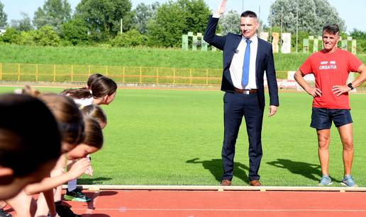 Erste Plava liga prvi put održana u Sisku, uz znak za start gradonačelnika Orlića