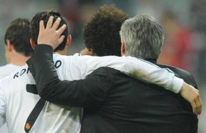 Ronaldo poručio: ''Neka Carlo Ancelotti ostane naš trener''