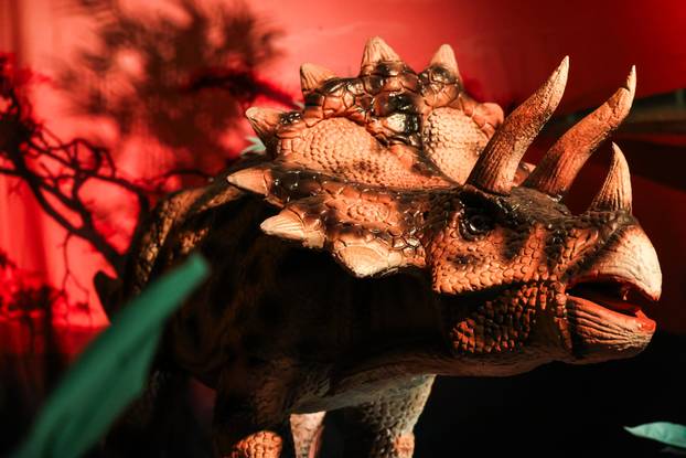 Zagreb: Izložba Invazija dinosaura na Zagrebačkom velesajmu