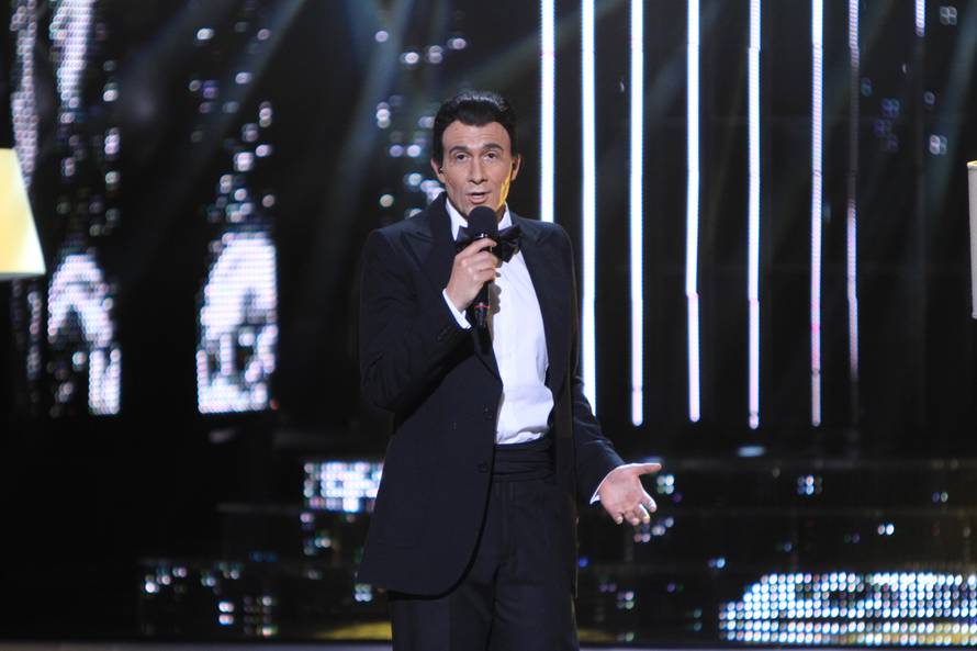 Ostalo je četiri finalista: Bojan ganuo žiri, a Nives se klanjaju