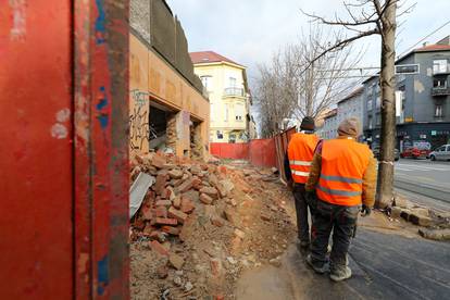 U Zagrebu se tijekom radova urušio zid zgrade