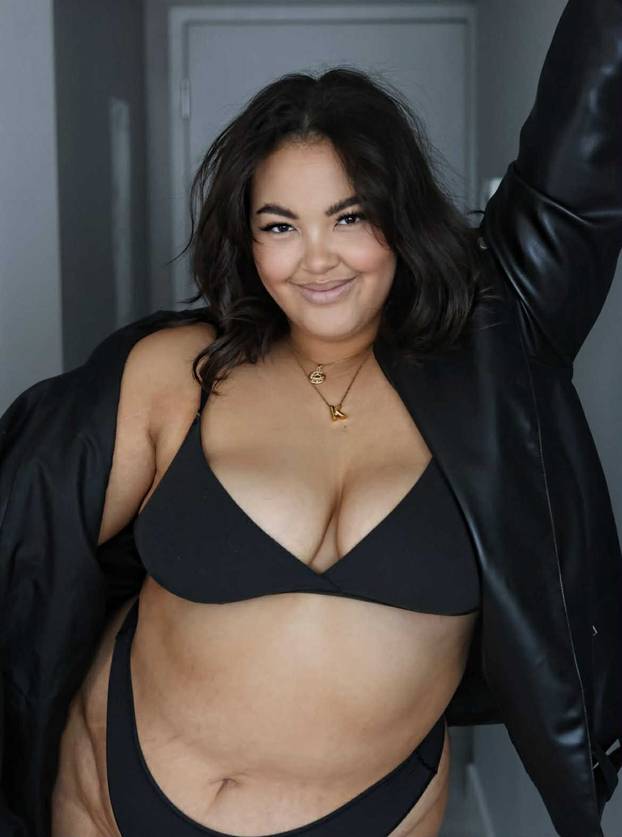 Plus-size influencerica ponosno pokazuje svoje obline: 'Tko se ne bi hvalio ovakvim grudima?'