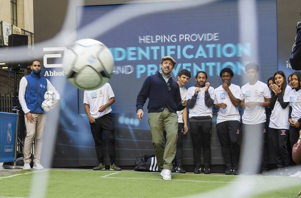 Jason Sudeikis Joins Abbott and Real Madrid to prevent malnutrition