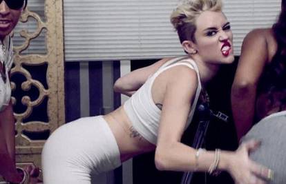 Miley Cyrus fotografkinji: Jeb... sam bolesna kujo, a ne trudna