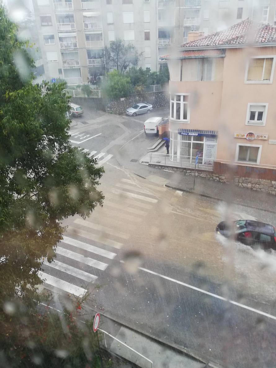 VIDEO Potop u Rijeci! Sve pliva