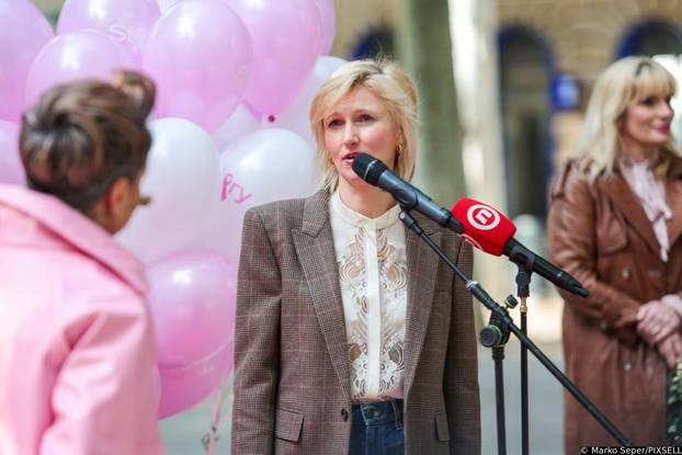 Zagreb: Mimohod u znak potpore oboljelima od raka dojke