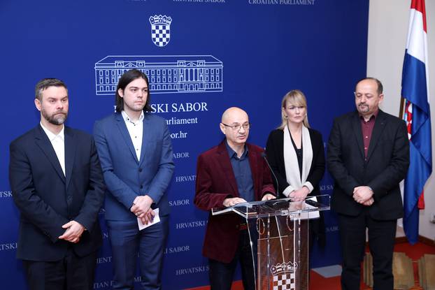 Zagreb: Konferencija za medije o temi: "Položaj kune"