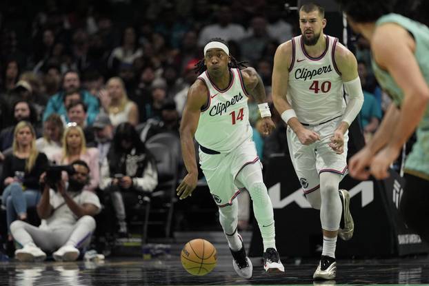 NBA: Los Angeles Clippers at Charlotte Hornets