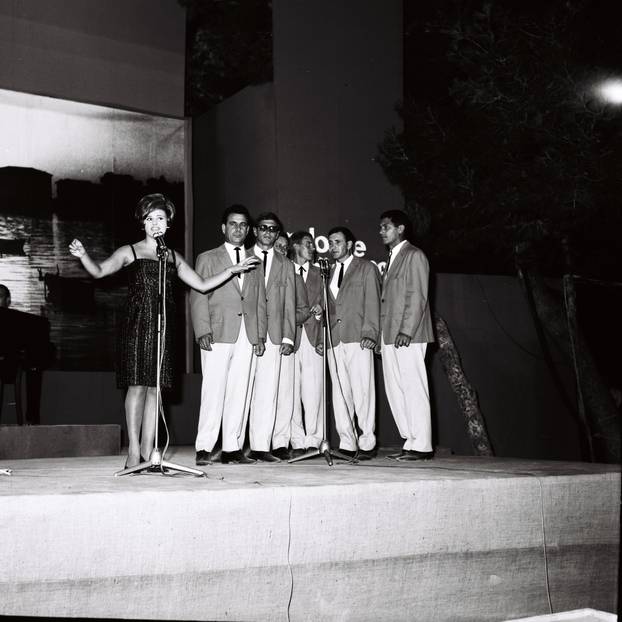 Otkrivamo davne prizore naših najvećih pjevačkih legendi iz slavnog Ljetnog kina Bačvice