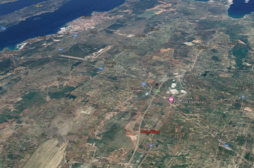 MiG-ovi su padali zbog kvara hidraulike, ali i sudara. U padu školskog aviona poginulo dvoje