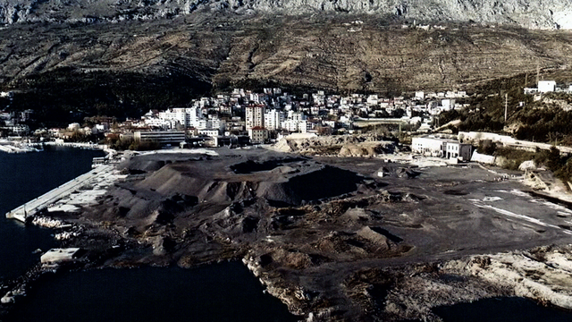 Načelnik općine Dugi Rat želi kupiti zemljište bivše tvornice ferolegura Dalmacija
