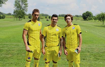 'Modri' u žutom: Dinamovci su predstavili novi gostujući dres