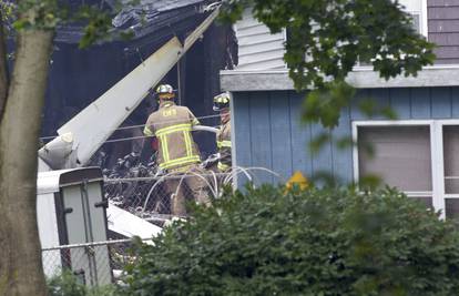Avion pao na kuću u SAD-u: Poginulo dvoje djece i pilot
