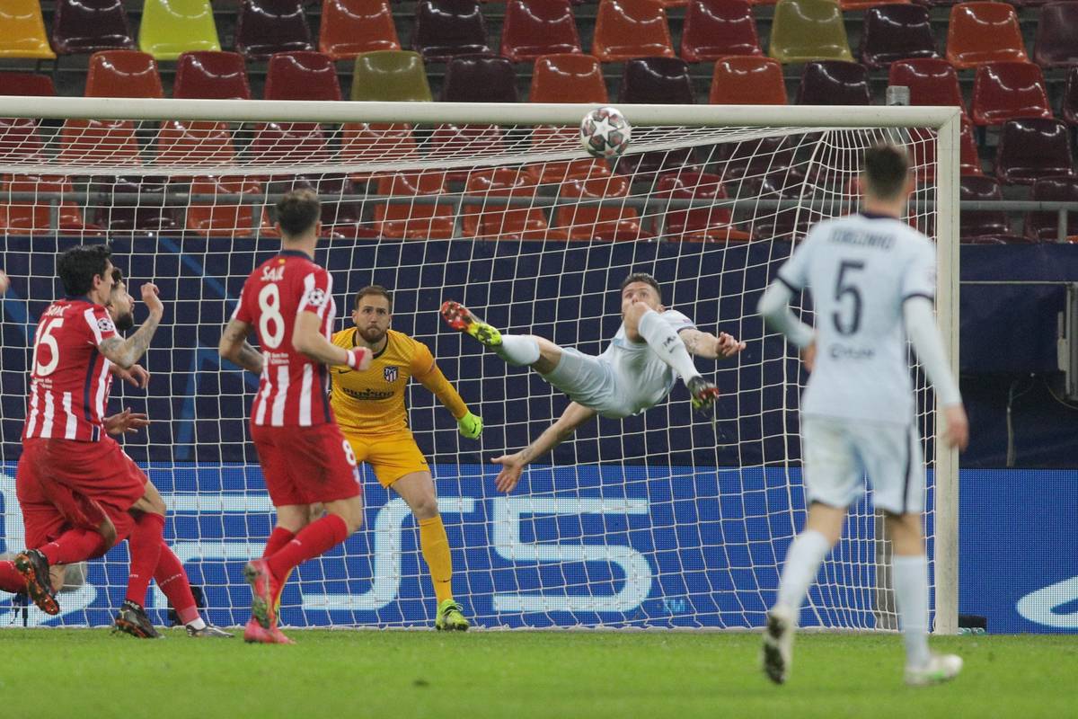 Kakva majstorija Girouda: Škaricama je srušio Atletico!