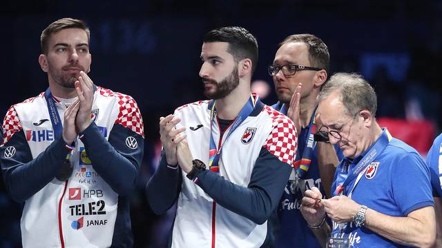 Stockholm: Rukometaši Hrvatske nakon borbe u finalu okrunjeni srebrnim medaljama