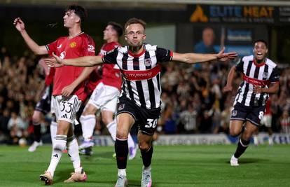 VIDEO Debakl Uniteda i čudesna lutrija penala! Četvrtoligaš je nakon 13 serija izbacio velikana