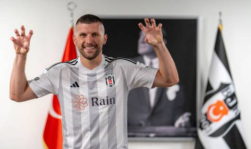 Bivšem 'vatrenom' ne cvjetaju ruže. Bešiktaš želi potjerati Rebića nakon svega pola godine