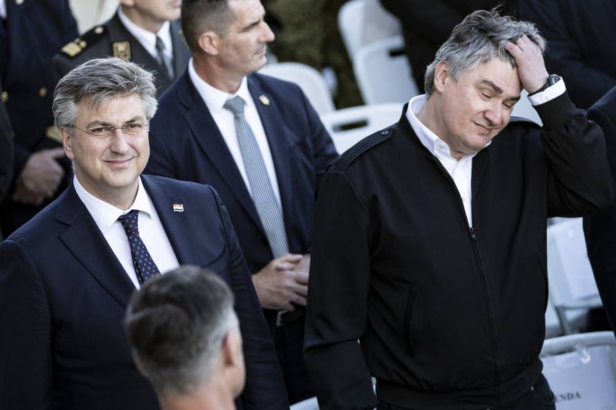 FOTO Plenković i Milanović sjeli su jedan kraj drugoga, ali na licima im nije bilo oduševljenja
