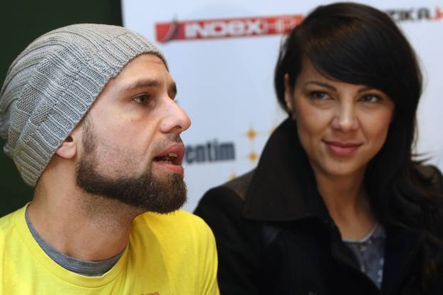 Zagreb: Goran Bare najavio završetak turneje Teške boje