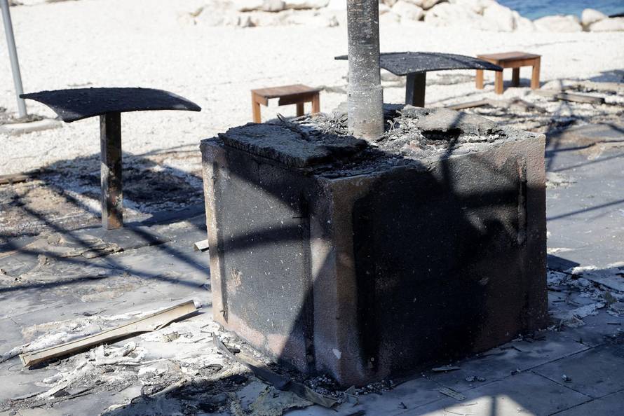 Omiš: Brojni ugostiteljski objekti podođeni požarom