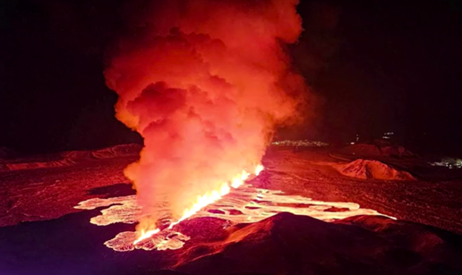 VIDEO Ponovno je eruptirao vulkan na Islandu: 'Probudio sam se uz ovaj prizor, strašno'