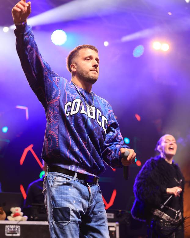 Miach i Grše održali koncert u sklopu 200. Samoborskog fašnika