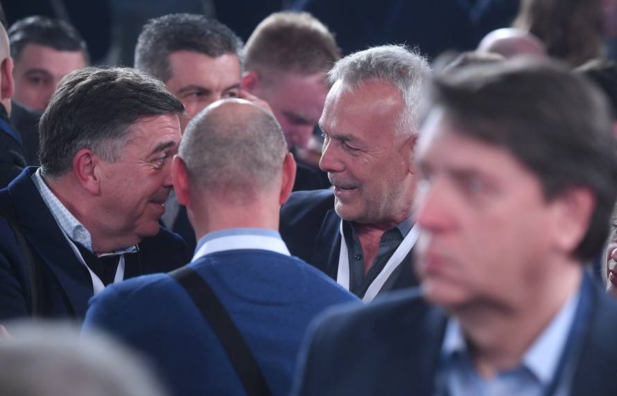 Zoki: Idem proslaviti i spavati; Supruga: Očekujem promjene!