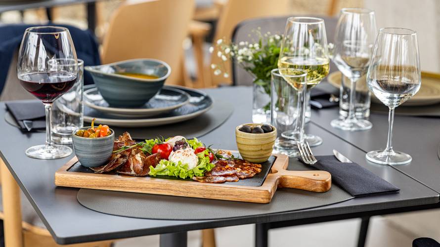 Terme Tuhelj ponovno otvorile vrata: Novi unutarnji bazeni i moderni sadržaji