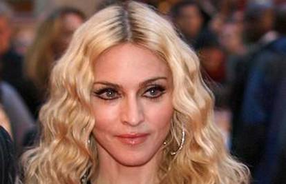 Madonna je iselila čak 200 Afrikanaca iz njihovih kuća