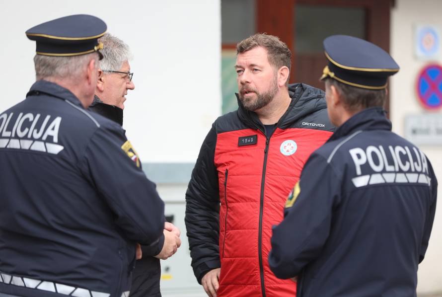 Slovenija: Davor Božinović i slovenski ministar Boštjan Poklukar susreli se u Starim Fužinama zbog zatrpavanja troje Hrvata u lavini