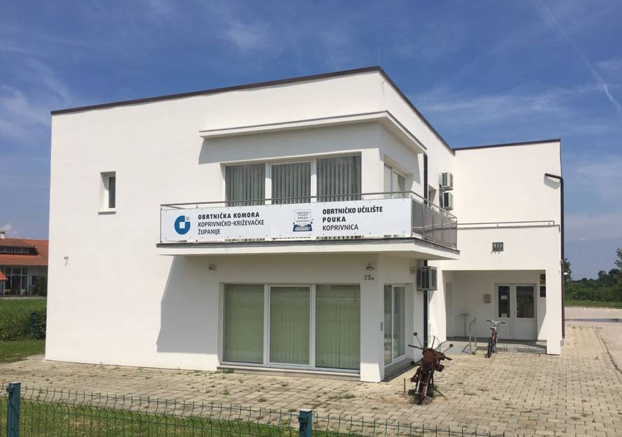 Zaboravite na „završenu školu“: Evo kako besplatno unaprijediti znanje i vještine