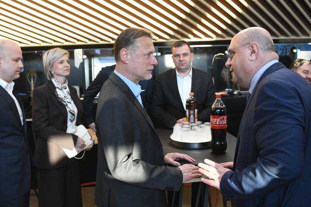 Predsjednik Sabora Gordan Jandroković stigao u Bjelovar gdje će pratiti utakmicu ženske rukometne reprezentacije