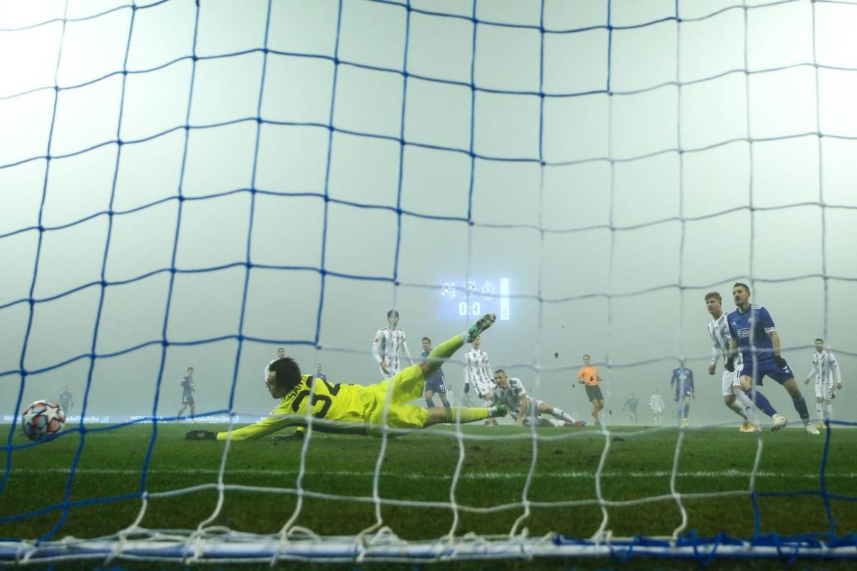 Lokomotiva bez šanse: Dinamo je 'isprao' poraz od Šibenika, a Atiemwen je opet zabio...