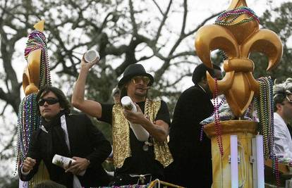 New Orleans: Kid Rock se pridružio paradi karnevala