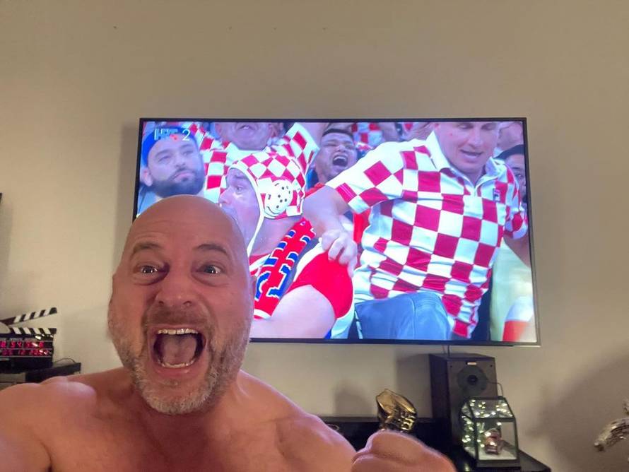 Bitorajac brani voditelje dočeka 'Nisu ništa krivi. Lokasu je malo 4 dana za pripremu? Za što?!'